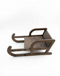 Wall-Mounted Cup and Mug Holder in Pine Wood - close up of the product detail